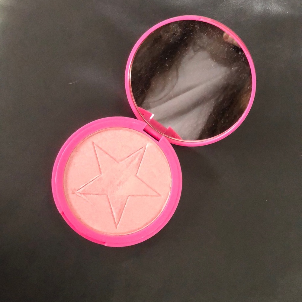 Jeffree Star Cosmetics Skin Frost Princess Cut ✨